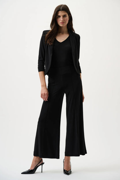 Classic Pull on Wide Leg Pant