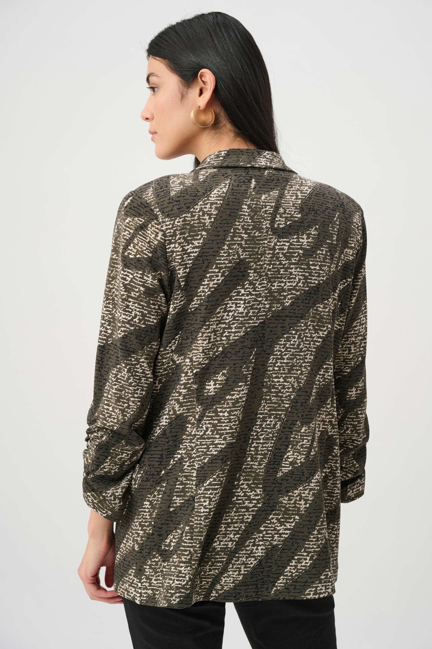 Silky Knit Abstract Blazer