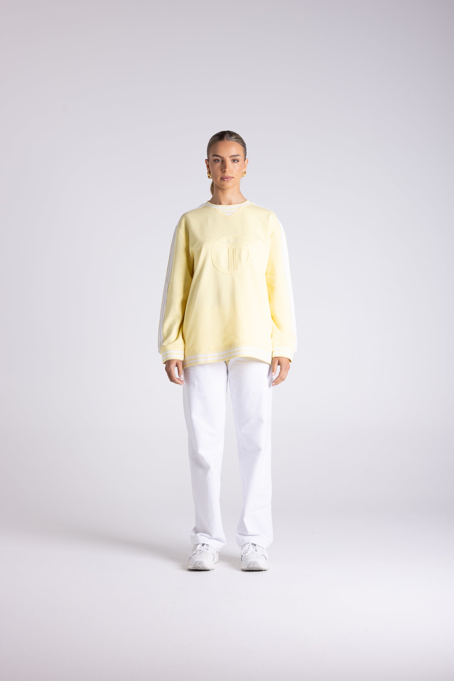 Mia Logo Sweat
