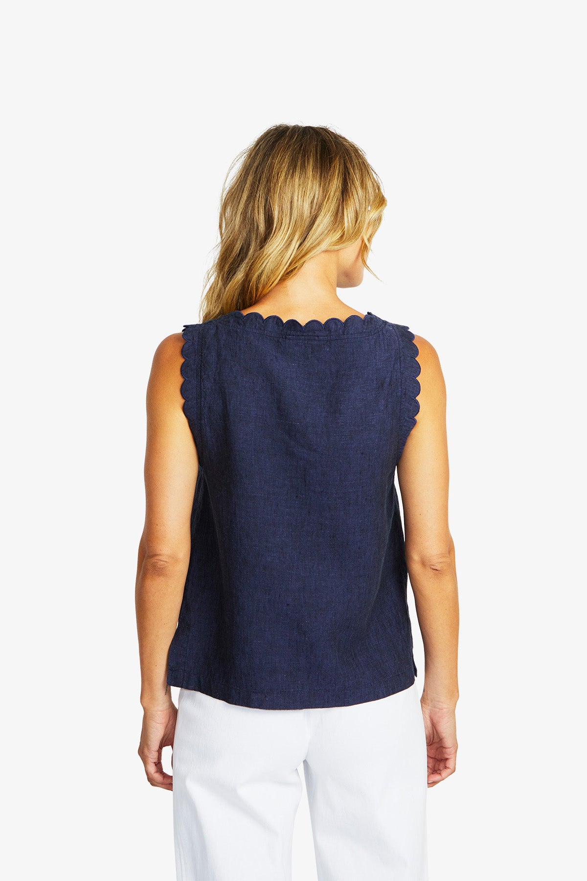 Lucy Linen Scallop Top