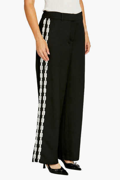 Mila Scalloped Trim Pant