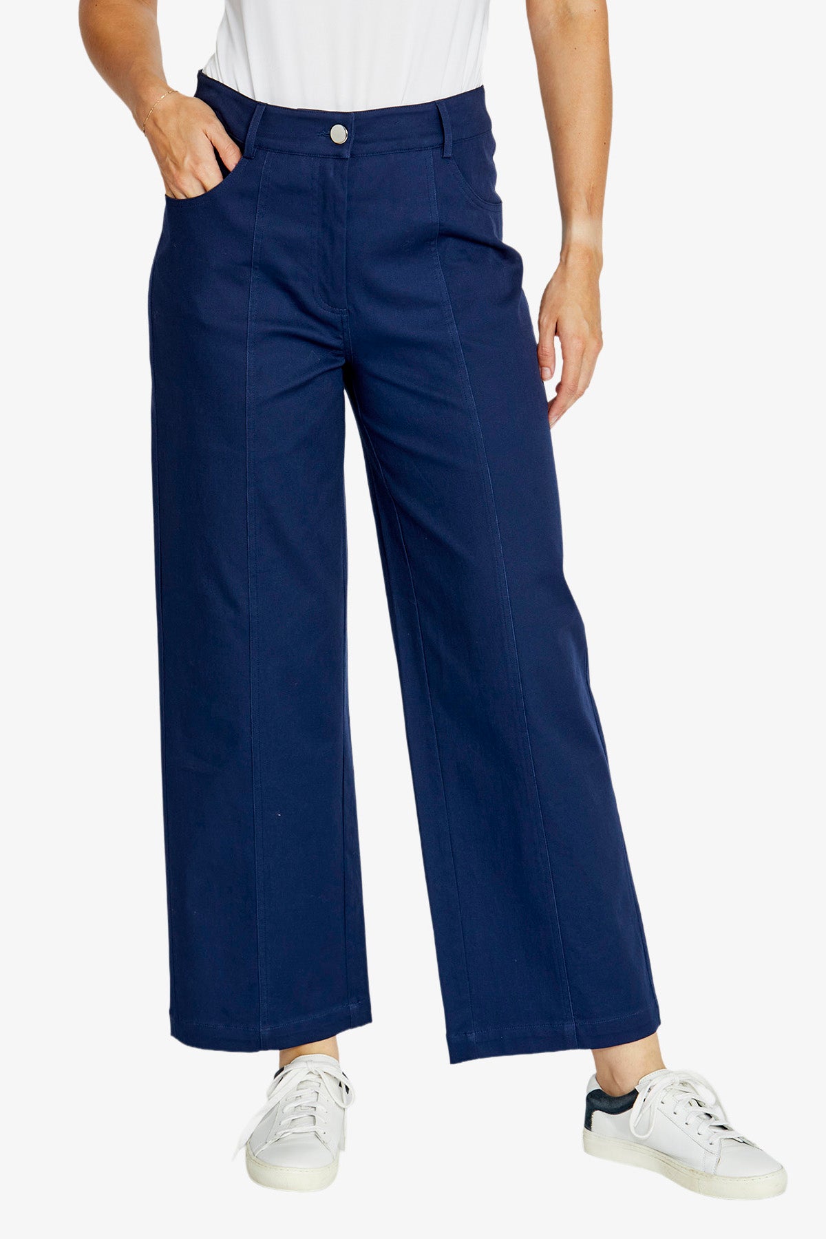 Bianca Straight Leg Crop Pant