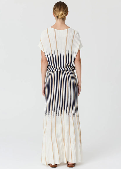 Axil Top