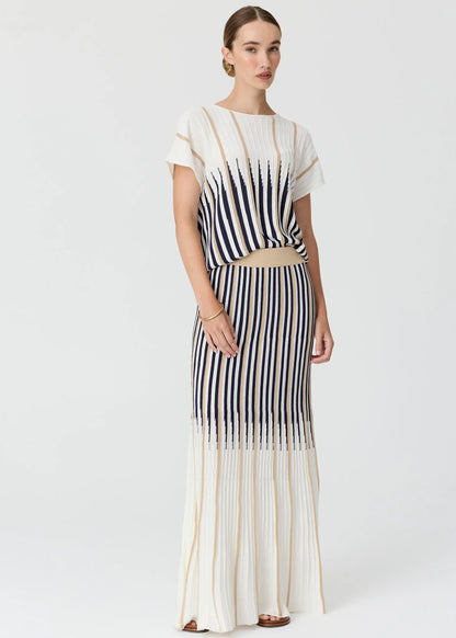 Axil Top